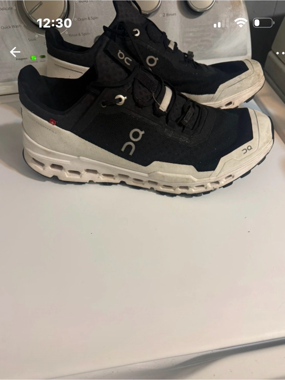 Black and White oncloud men’s